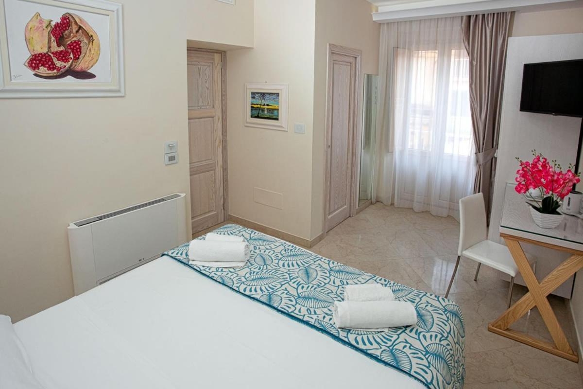 Residenza Donna Giovanna Тропеа Екстер'єр фото