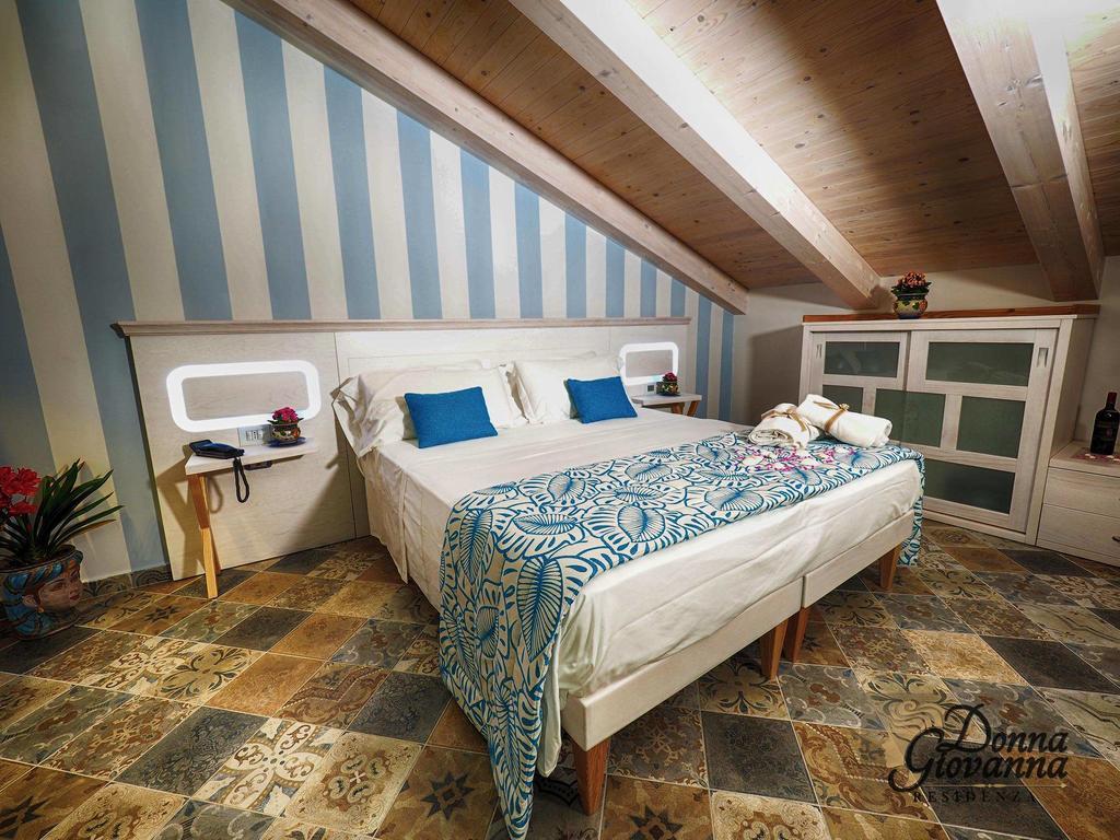 Residenza Donna Giovanna Тропеа Екстер'єр фото
